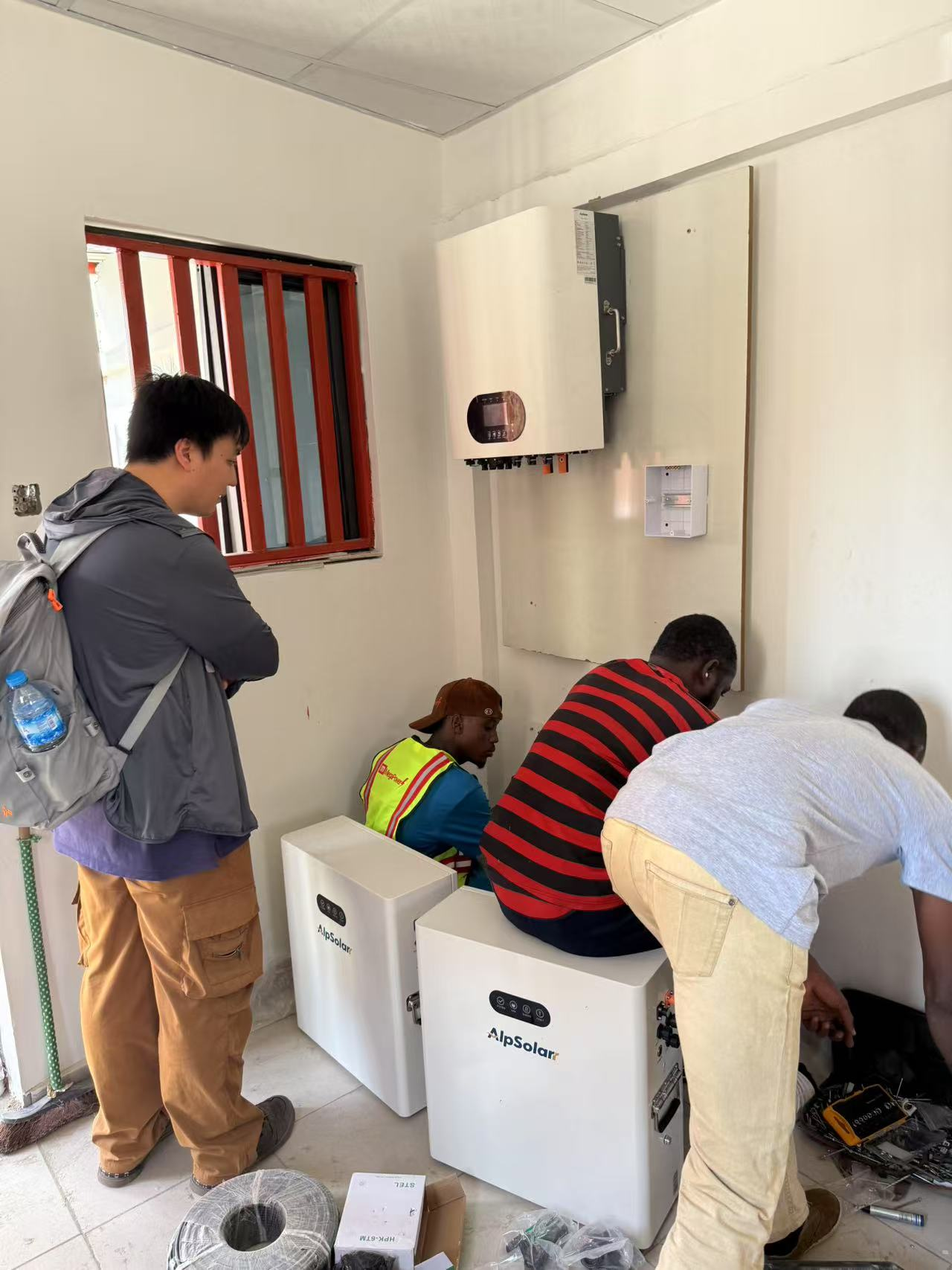 Rosa G2+ Due progetti di stoccaggio di energia domestica Livo in Nigeria