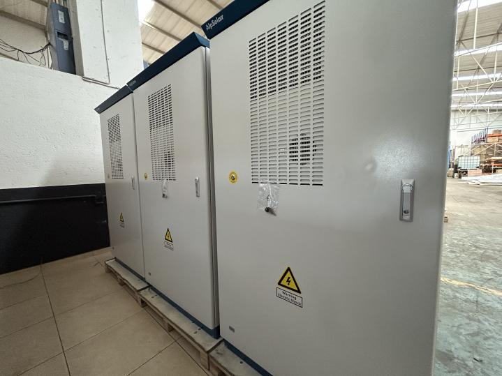  Tre progetti di accumulo di energia C&I in Sudafrica 